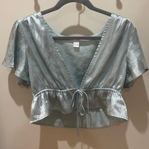 H&M Cropped Floral Satin Blouse